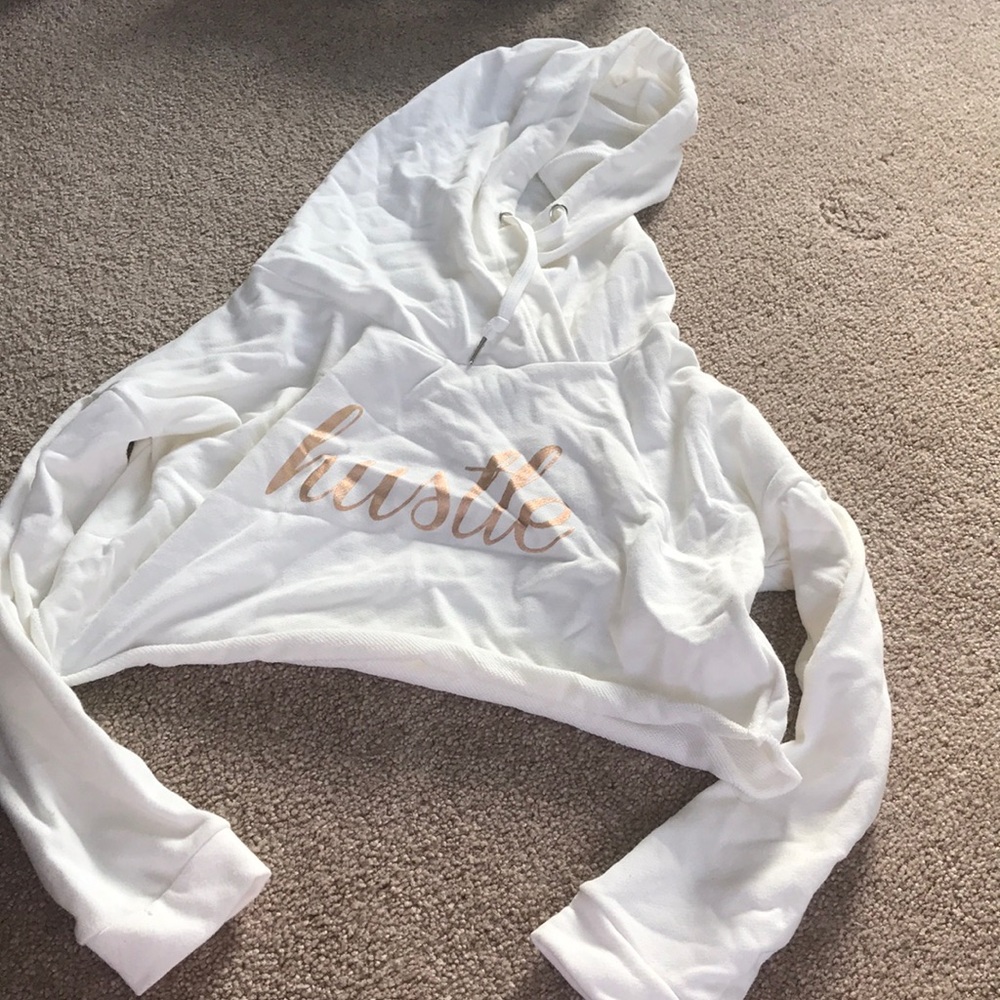 Hustle crop hoodie
